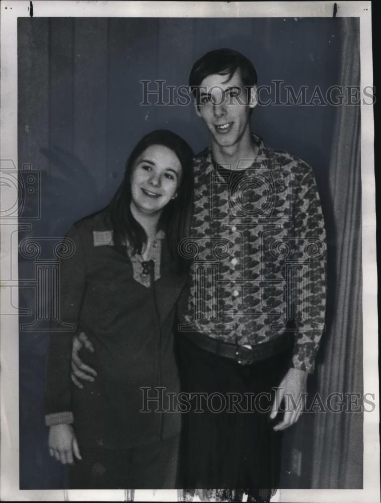 1974 Press Photo Don and Patty Geistlinger young couple disappear from home. - Historic Images