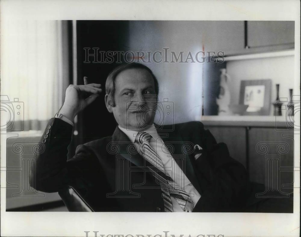 1971 Press Photo Ford Engineer and Businessman Lee Iacocca - cvp20758 - Historic Images