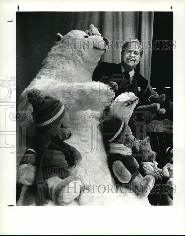 1984 Press Photo James Ownby - Historic Images