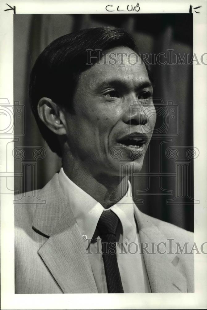 1985 Press Photo Dith Pran of Killing Fields Fame at the Citu Club - Historic Images