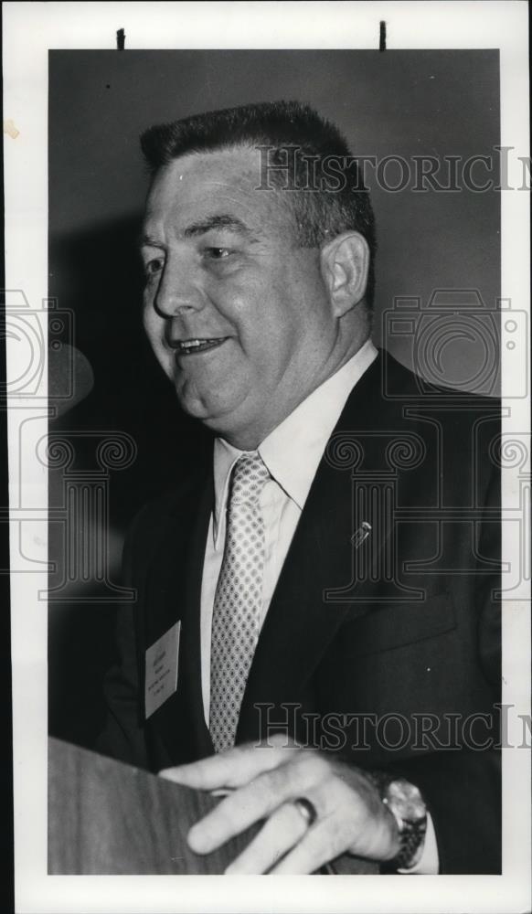 1982 Press Photo Julio LaGuarta, National Associates of Realtors - Historic Images