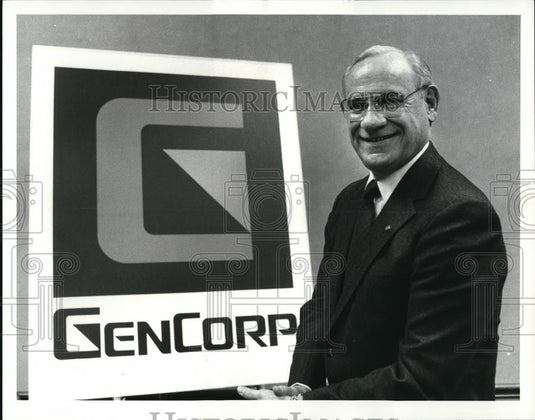 1984 Press Photo Michael G O'Neil Board Chairman of General Tire Rubber - Historic Images