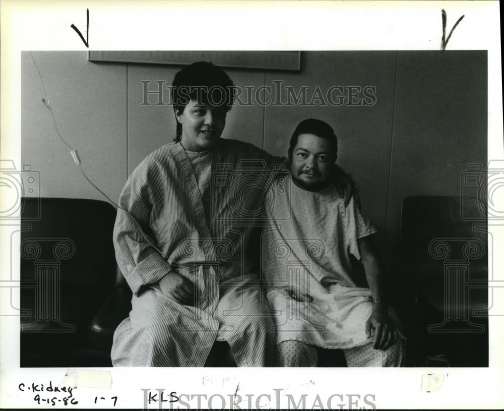 1986 Press Photo Deborah Stevens and brother Michael Allen after kidney transpla - Historic Images