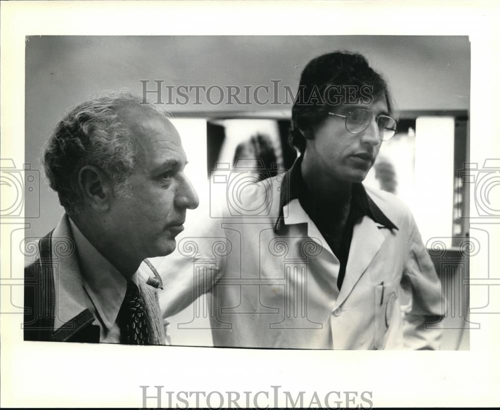 1979 Press Photo Dr Gamil Takla & Dr Lindsey Horenblas of Washington County - Historic Images