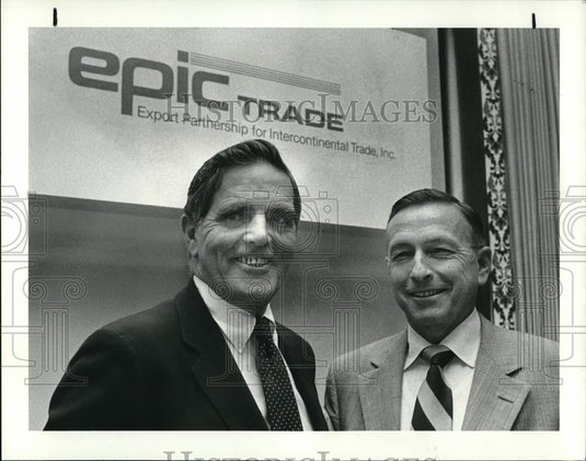 1983 Press Photo Kevin O 'Donnell with Gordon E. Heffner with a new venture - Historic Images