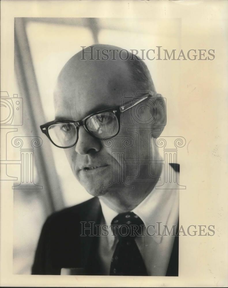 1973 Press Photo Claude Brinegar US Sec of Trans - ora14314 - Historic Images