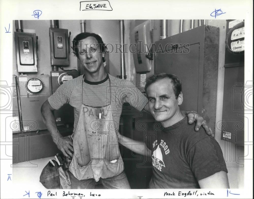 1987 Press Photo Paul Behrman Performs Lifesaving Techniques on Mark Engdall - Historic Images