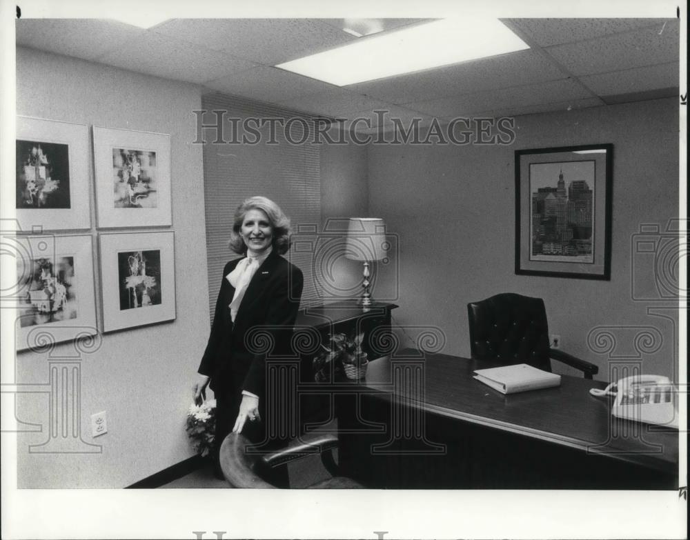 1985 Press Photo Barbara Bloom - cvp22223 - Historic Images