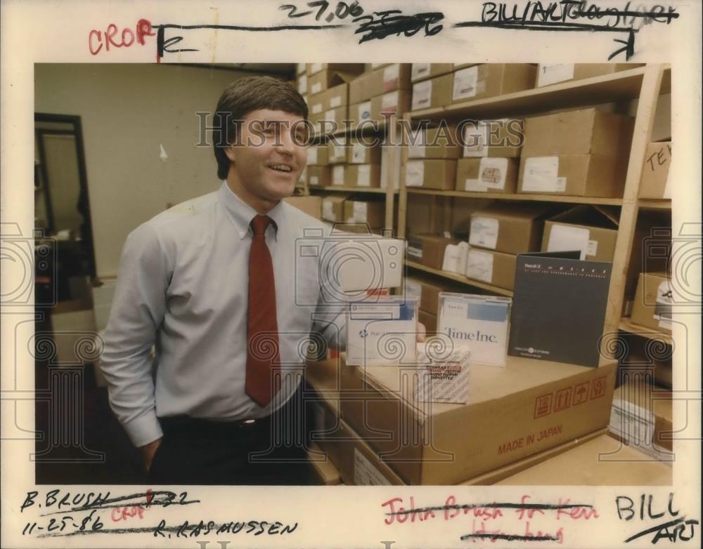 1986 Press Photo John Brush President of West Coast Telecom - ora16440 - Historic Images