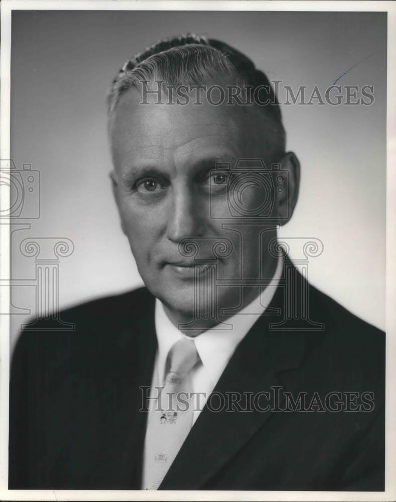 1968 Press Photo Jantzen Inc. Chairman of the Board Paul M. DeKoning - ora18201 - Historic Images