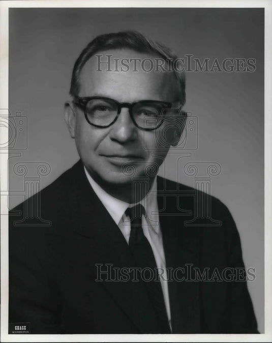 1970 Press Photo William J Hull Washington Council Ashland Oil Inc - cvp25675 - Historic Images