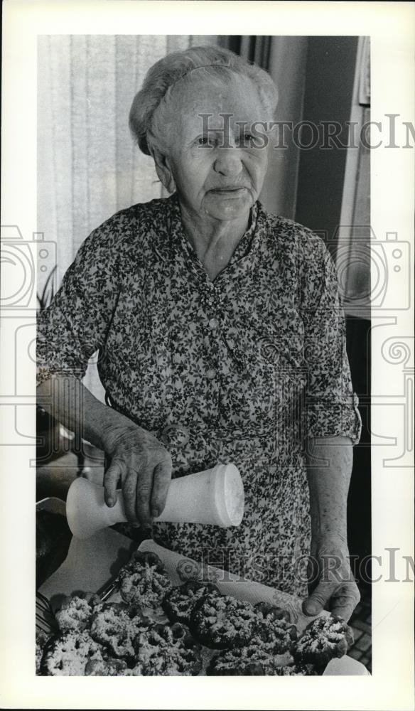 1980 Press Photo Mrs. Helen Obermayer of Maple heights - Historic Images