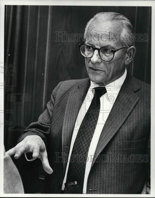 1985 Press Photo Julian McCall, National City Corporation president - Historic Images