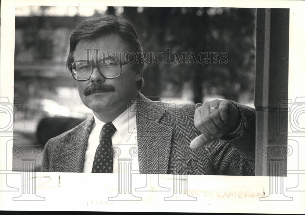 1986 Press Photo Charles D Cameron promoted as Washington County administration - Historic Images