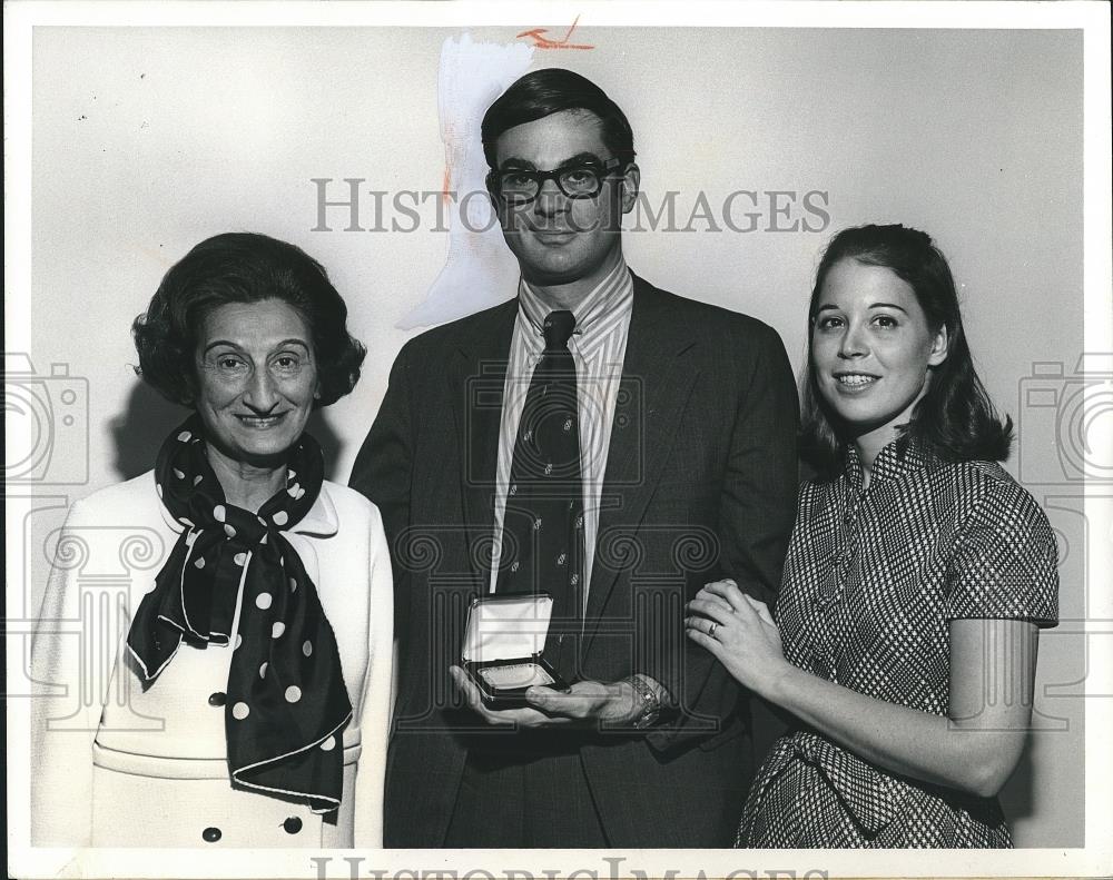 1970 Press Photo Mr &amp; Mrs Wilton Sogg Julia Sogg Mr Sogg&#39;s Mother - cvp26085 - Historic Images