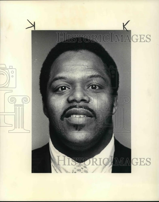 1985 Press Photo Robert L Lyons - Historic Images