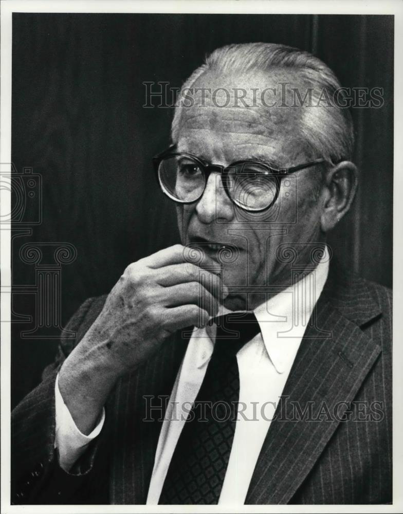 1985 Press Photo Julian McCall, National City Bank president - 409 - Historic Images