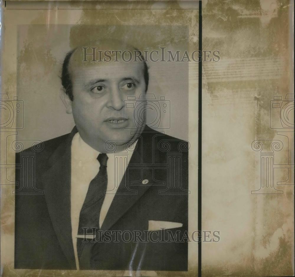 1969 Press Photo Suleyman Demirel in his suit, a businessman - ora17795 - Historic Images