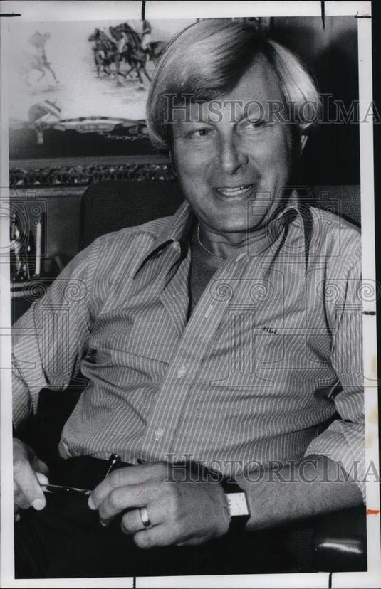 1977 Press Photo Harvey Leighton Pres. of Continental Alloy Steel Co. - Historic Images