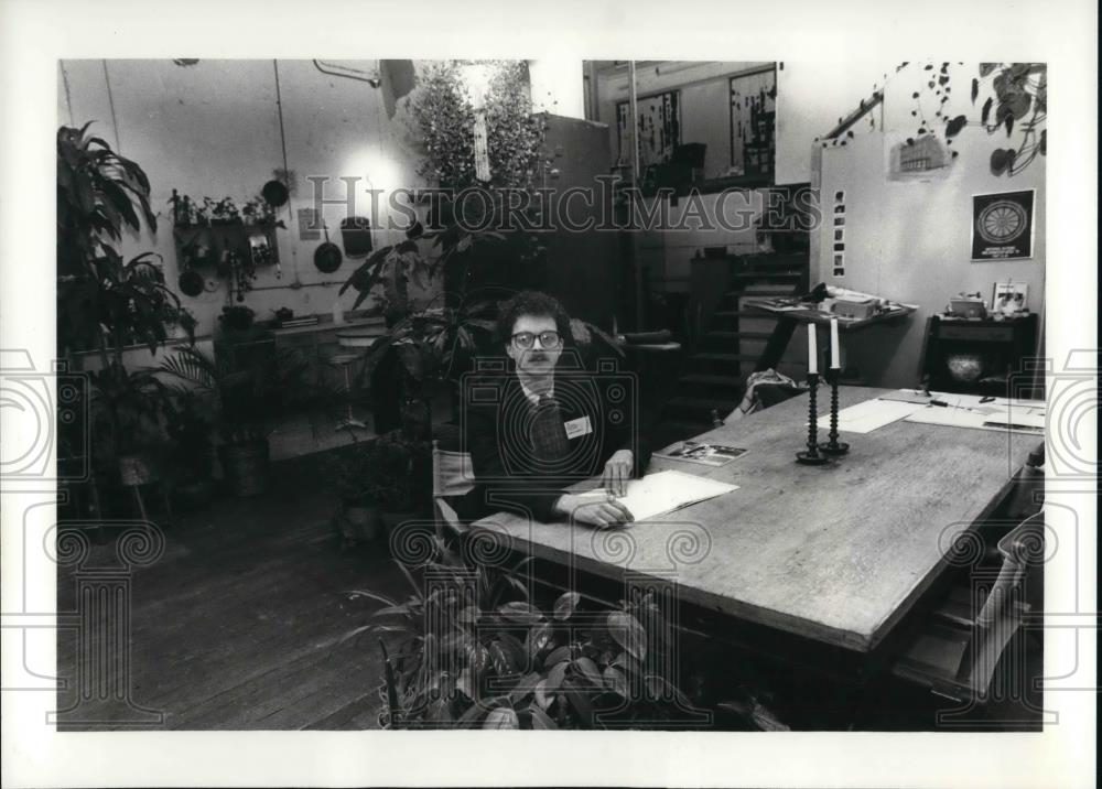 1981 Press Photo Patrick Murphy - Historic Images