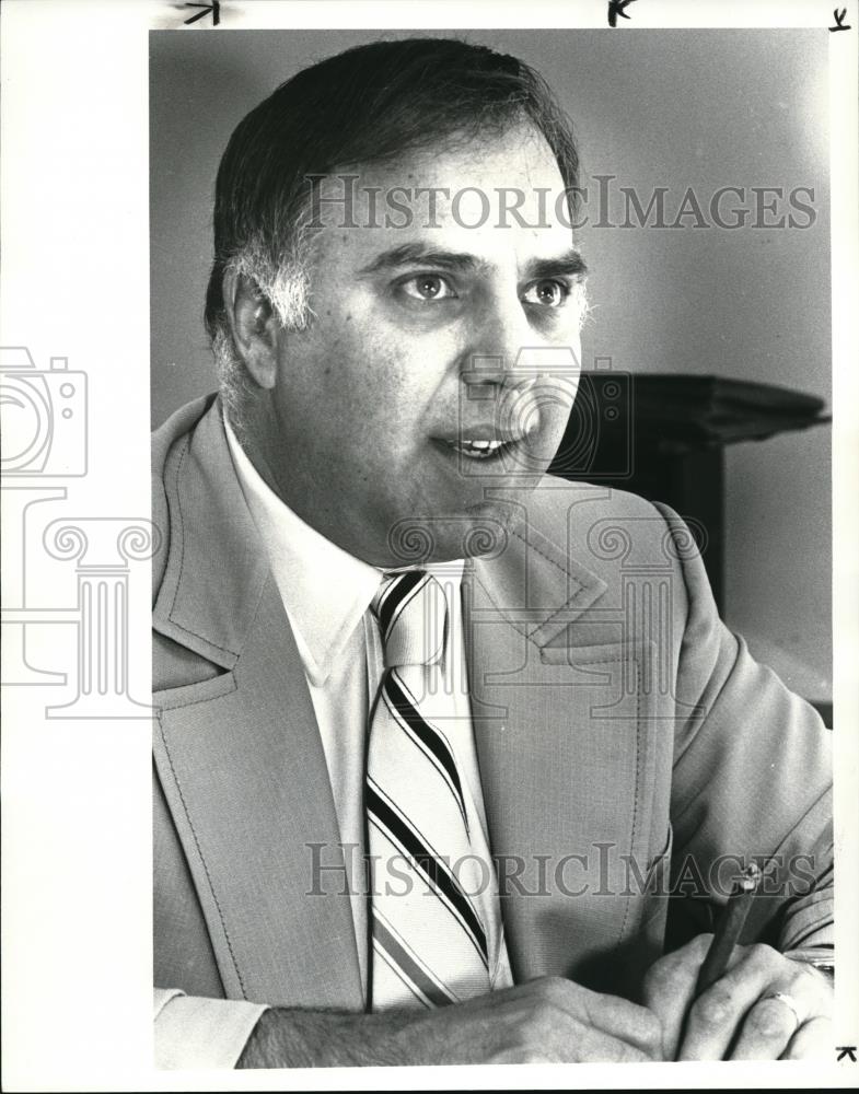 1982 Press Photo John A Pfefferle of Erie County Prosecutor - Historic Images