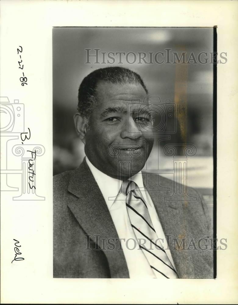 1986 Press Photo Marcellus L. Henderson, executive Vice Pres of the Fa