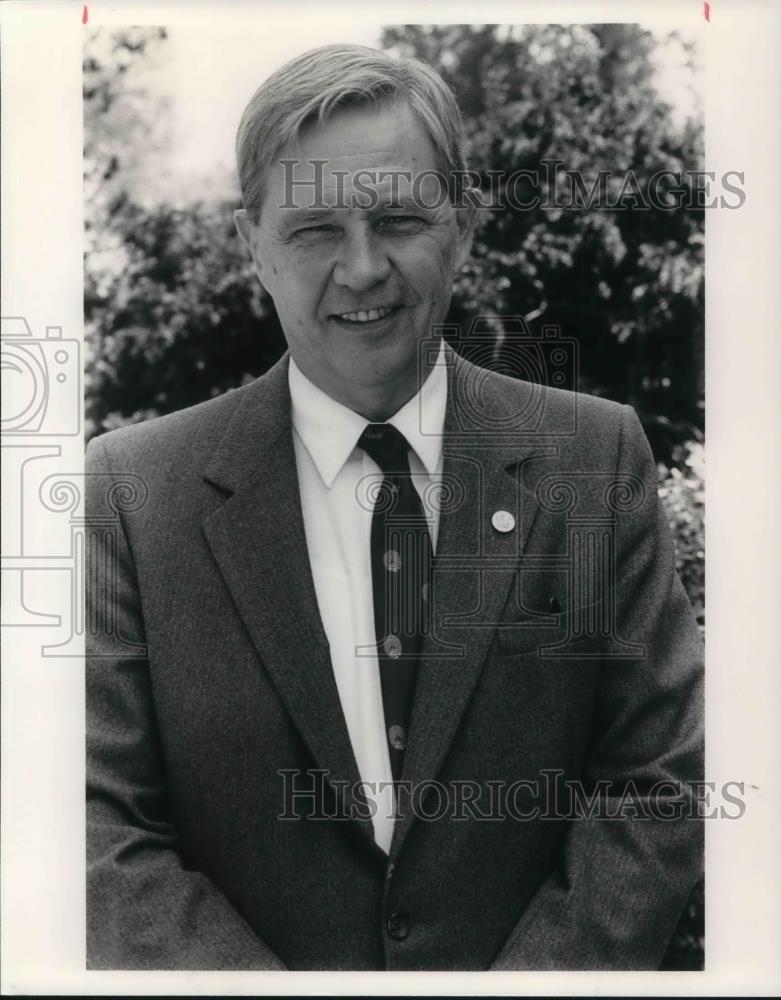 1986 Press Photo Dr. Donald A. Henderson - cvp21026 - Historic Images