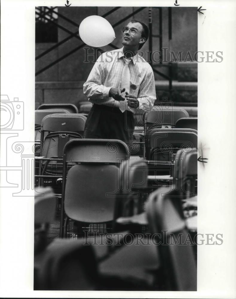 1986 Press Photo Treb Heining United Way Cleveland Balloon Fest - cvp21846 - Historic Images