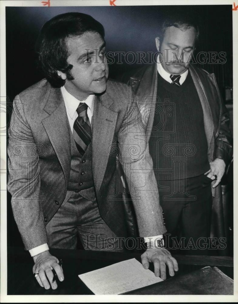 1979 Press Photo Defence Lawyer for the Richard Lawler case - Historic Images