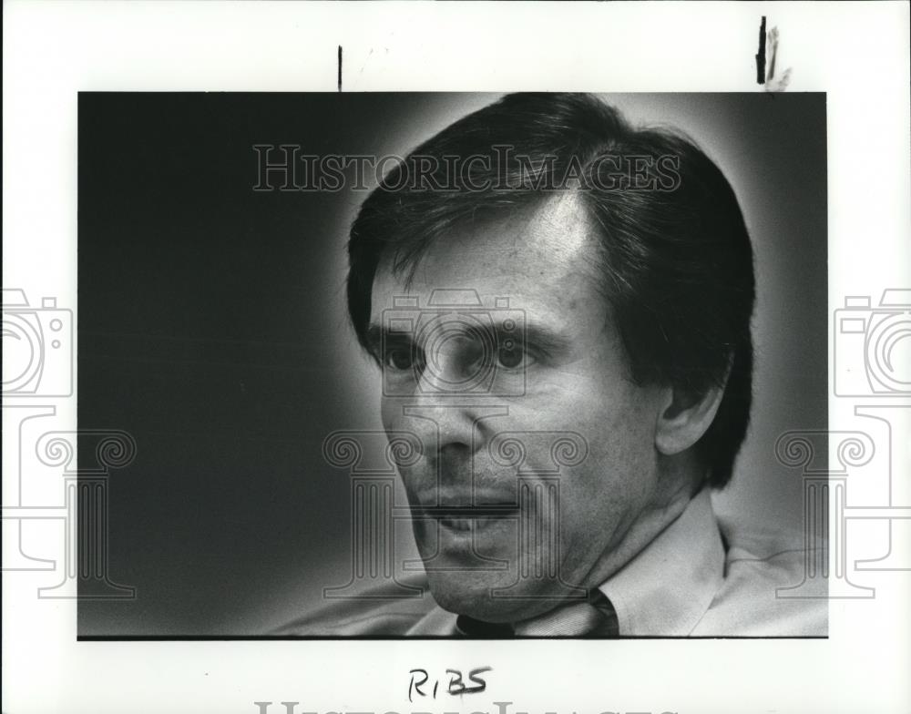 1987 Press Photo Alan Miller - Historic Images