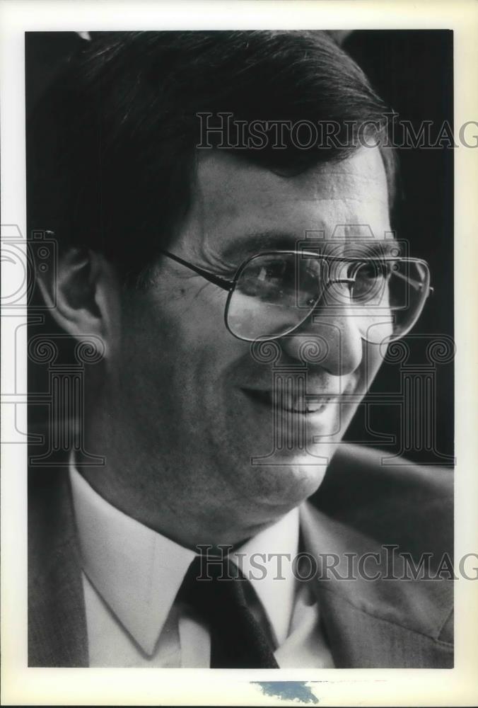 1981 Press Photo Vincet Devita Jr, director of the National Cancer Institute - Historic Images