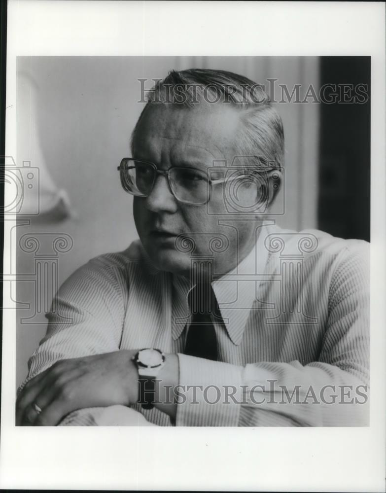 1987 Press Photo Ben Heirs author of The mind of the organization. - cvp21849 - Historic Images