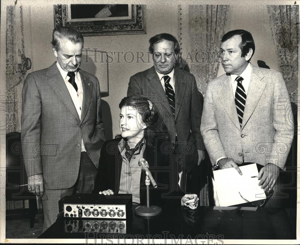 1978 Press Photo KBPS radio, Linda Wertheimer, Sen RC Byrd,HH Baker - ora01301 - Historic Images