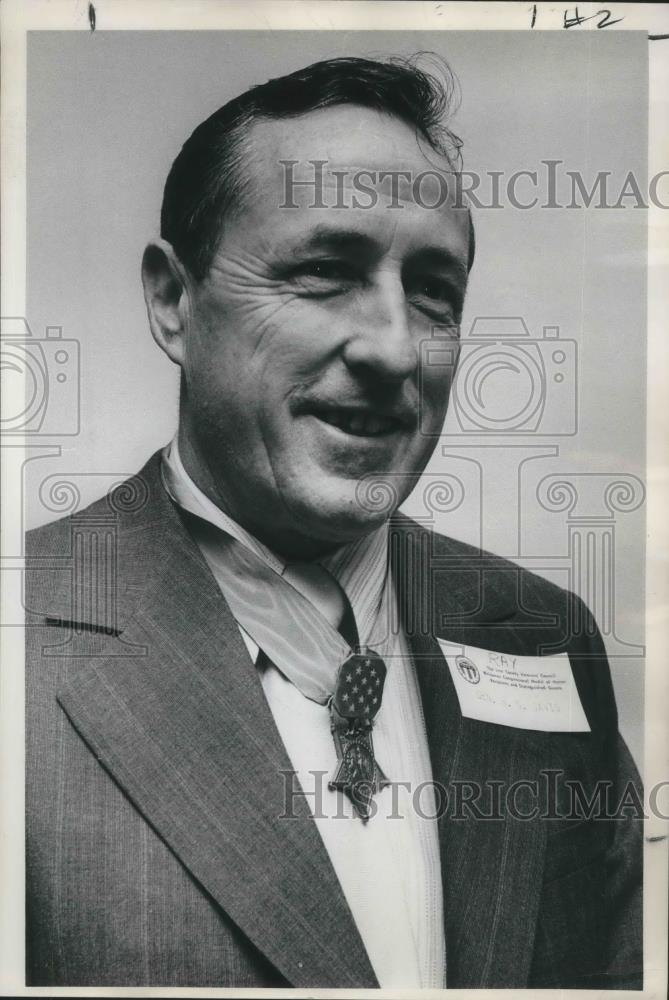 1973 Press Photo Robert Scott holder of Congressional Medal of Honor - ora16059 - Historic Images