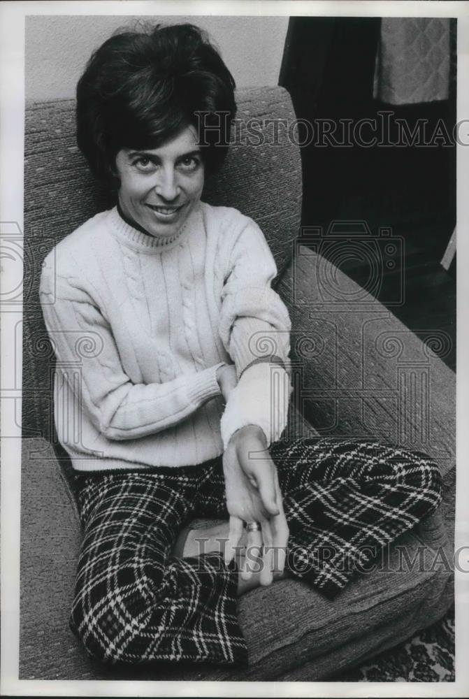 1968 Press Photo Lorraine Dimoff, fmr tennis star recovering frm kidney decease - Historic Images