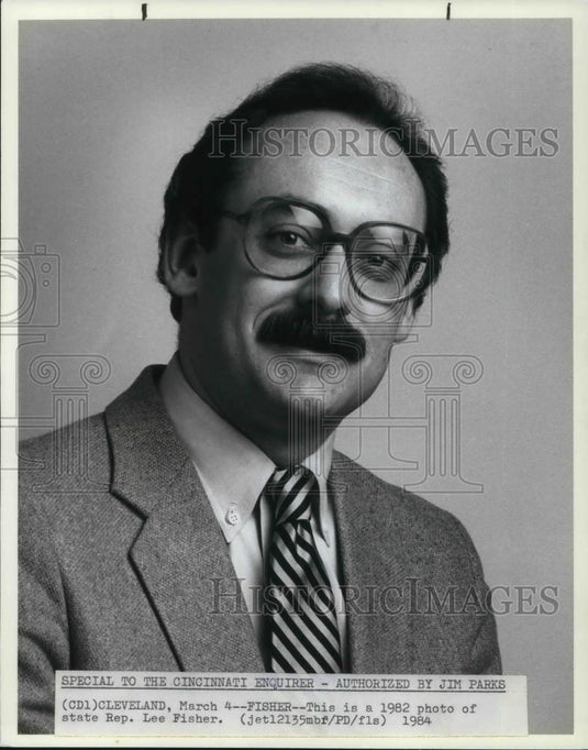 1982 Press Photo Lee I. Fisher, 1982 Senate District 25 Candidate - cvp20687 - Historic Images