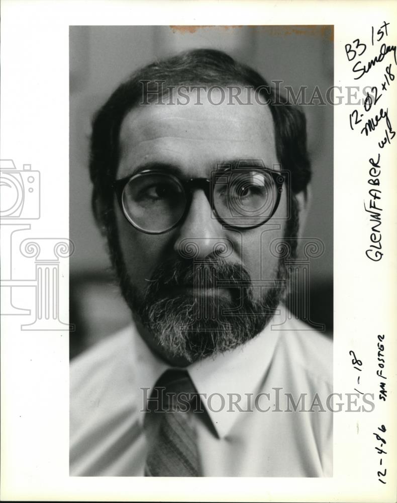1986 Press Photo Glenn Faber, chief district attorney Clapsop County - ora29625 - Historic Images