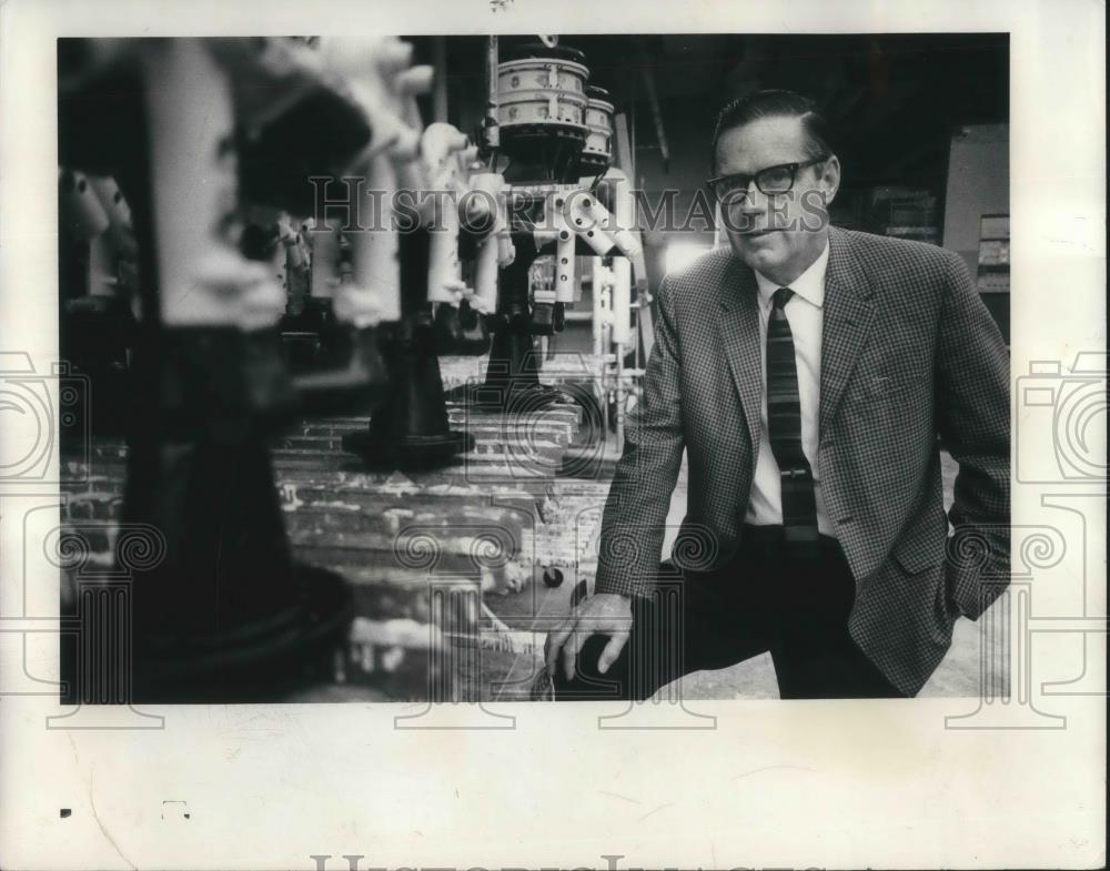 1969 Press Photo Ed Cooley, president Precision Cast Parts Corp. - ora08986 - Historic Images