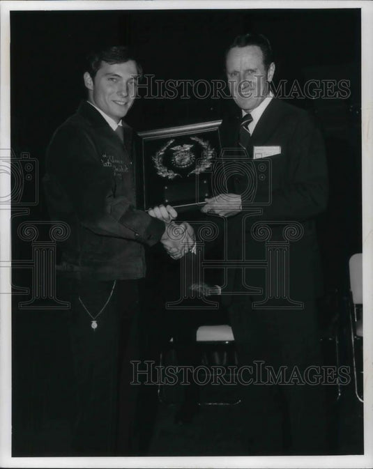 1971 Press Photo Raymond C. Firestone, chairman of the Firestoen Tire Company - Historic Images