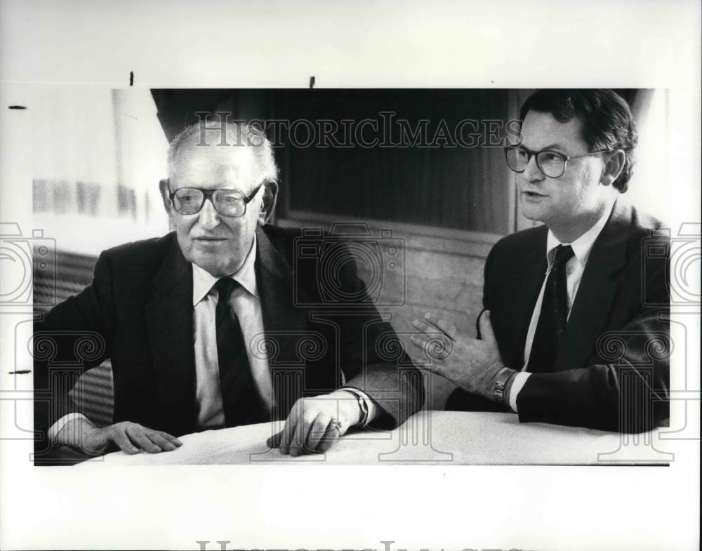 1987 Press Photo Louis and Steven Meyers of Myers Industries at Midday Club - Historic Images