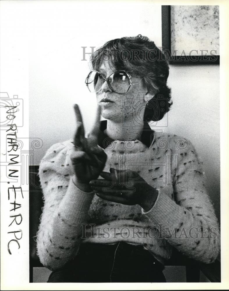 1984 Press Photo Debbie Ackerman,Washington State School for the Deaf student - Historic Images