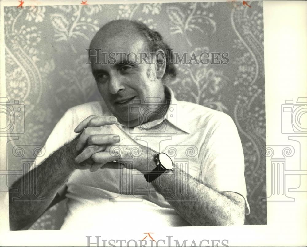 1980 Press Photo Author Theodore I. Rubin - Historic Images