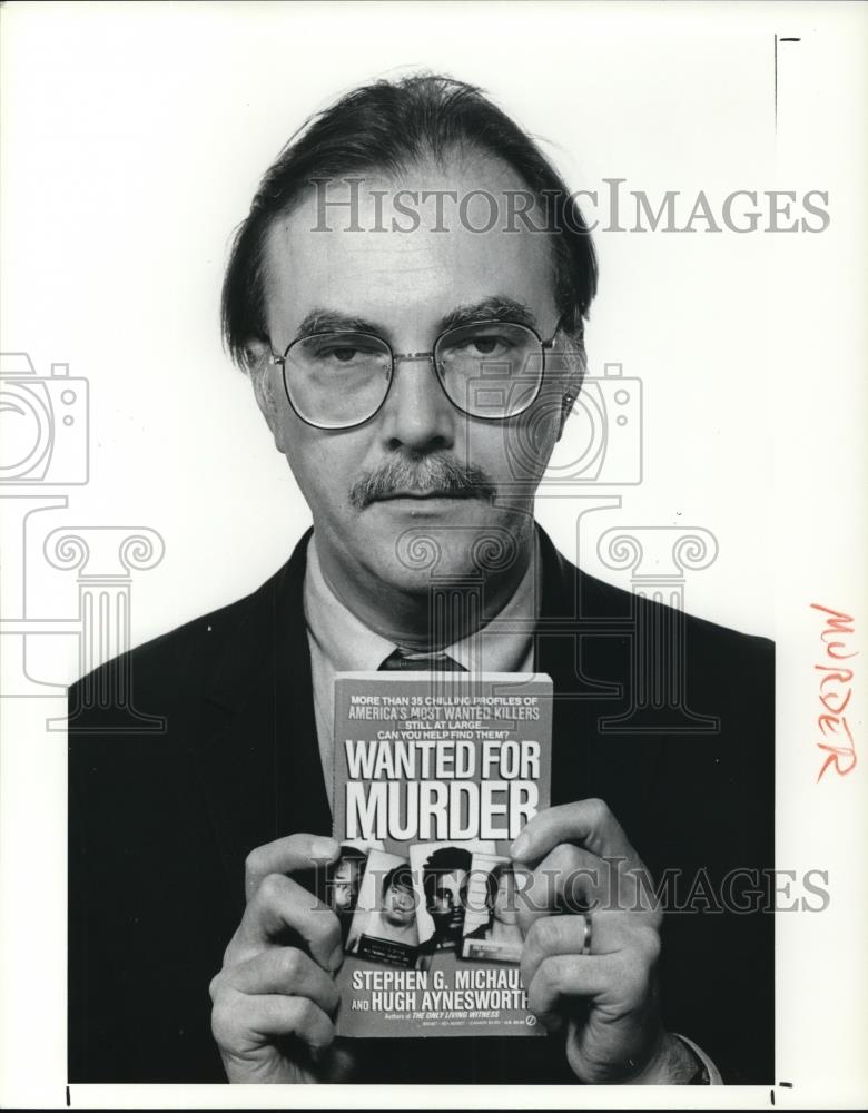 1990 Press Photo Author Stephen G. Michaud - Historic Images