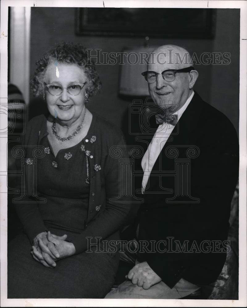 Press Photo Wedding Anniversary Grier - ora40768 - Historic Images