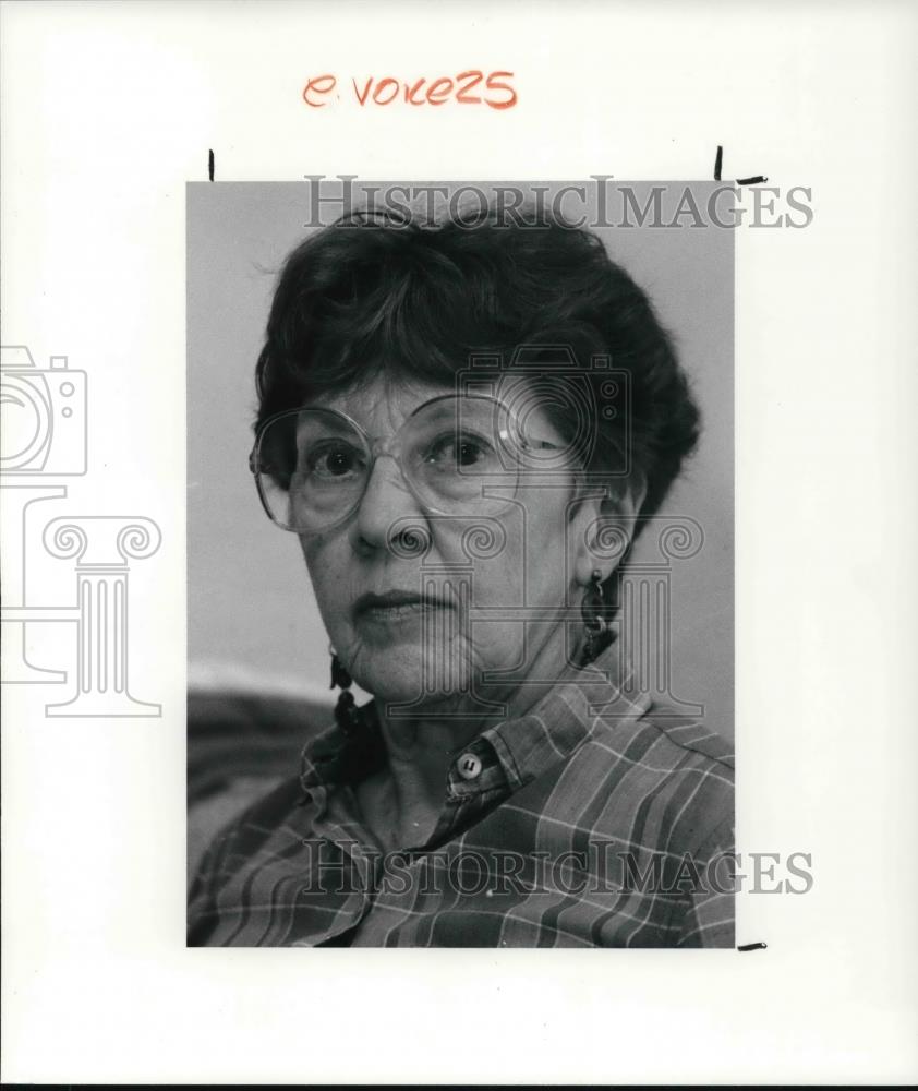 1991 Press Photo Elizabeth McClelland - Historic Images