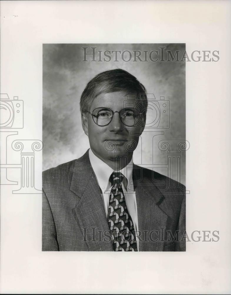 1996 Press Photo Dr. Rodger McKain, VP-Research Development McDermott Alliance - Historic Images