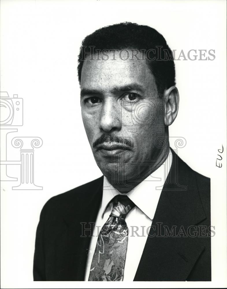 1991 Press Photo Frank W. Perez, Euclid School Administrator - Historic Images