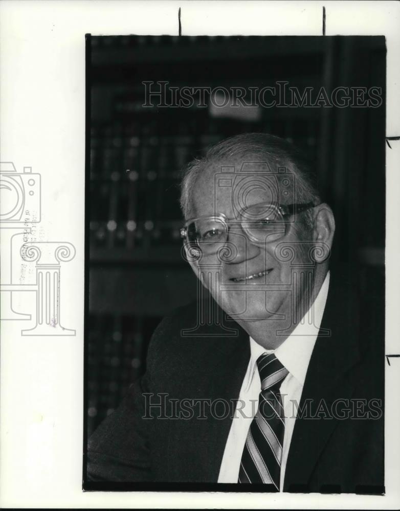 1988 Press Photo Judge Lawther - Historic Images