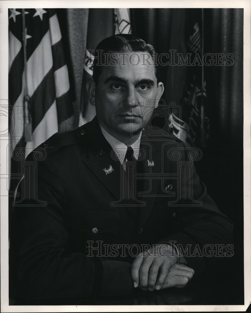 1964 Press Photo Col. Sterling K. Eisiminger US Army Engineer - ora23820 - Historic Images