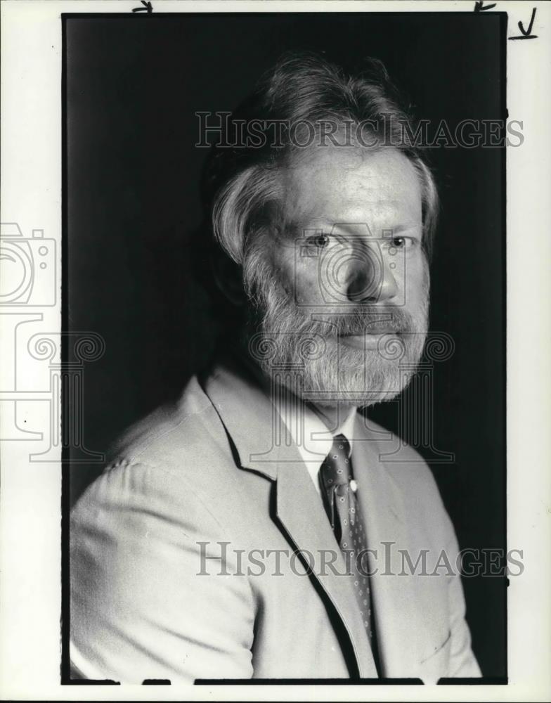 1984 Press Photo Robert Legvold, expert on US Soviet relations - Historic Images
